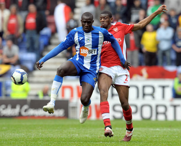 以她目前的 以她目前的