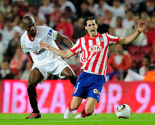 他与阿莱格 他与阿莱格